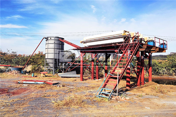 投資洗沙生產(chǎn)線一年盈利多少？關(guān)鍵看您選哪家尾礦污泥壓濾機(jī)