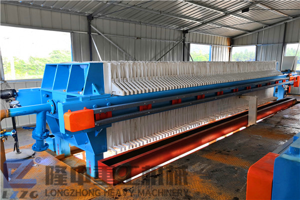 礦山尾水隆中尾礦污泥廂式壓濾機(jī)——讓高產(chǎn)與低耗齊頭并進(jìn)