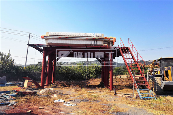 洗沙生產(chǎn)零排放建設(shè) 隆中壓濾機廠家給建議