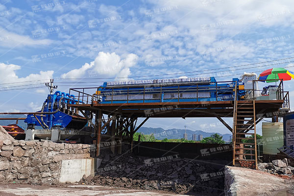 污泥壓濾機安裝前有哪些注意事項？怎樣檢查和調試